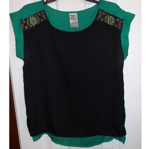 Rock &‎ Wrangler Beaded Blouse - Black & Green - Cap Sleeve - Size M
